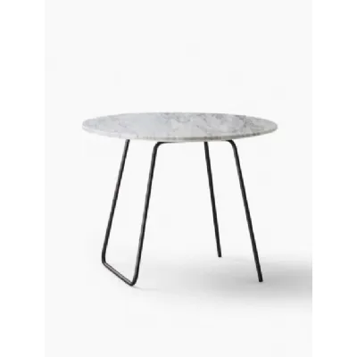 Tavolino moderno Orbis con piano in marmo di Novamobili a prezzo scontato