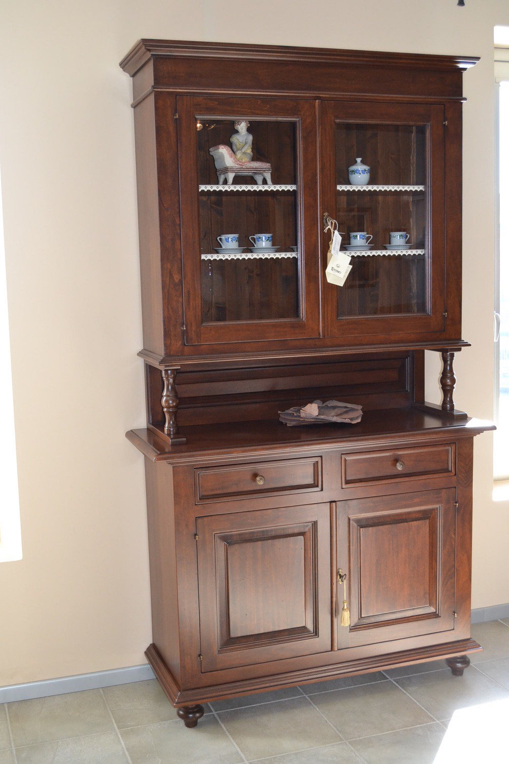 Credenza alta Tiferno Antiquariato a prezzi scontati