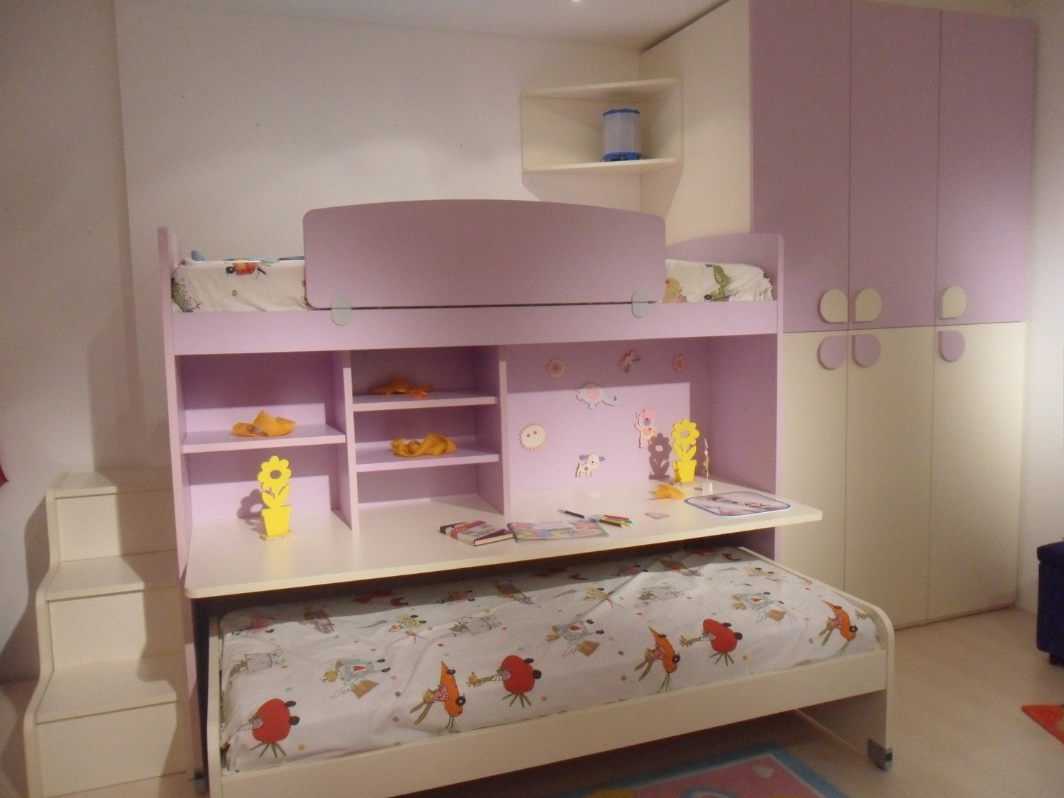 Letto contenitore libreria ~ avienix.com for . Libreria a scala ikea