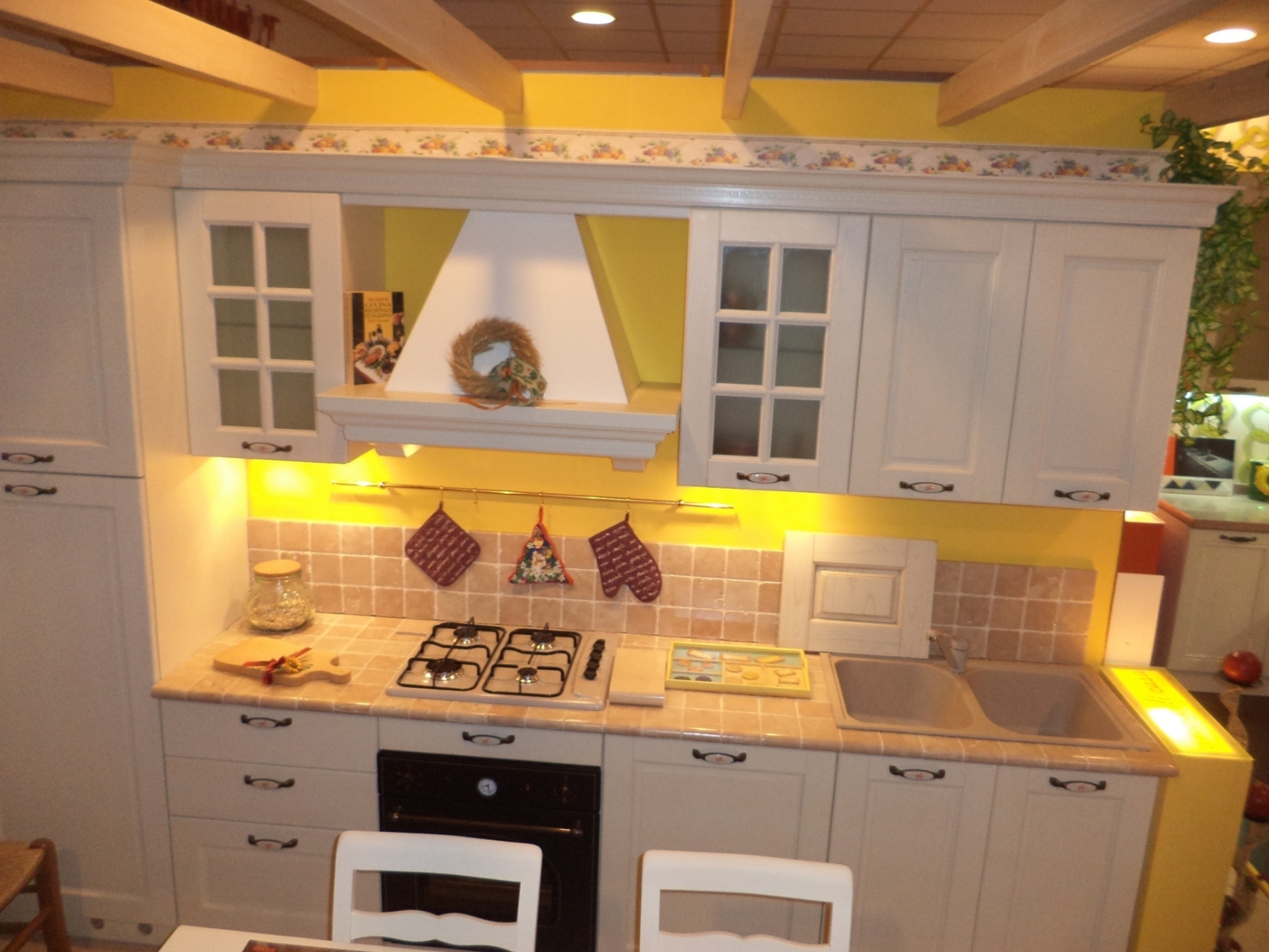 Idee per cucina a vista : idee per nascondere cucina a vista. idee ...