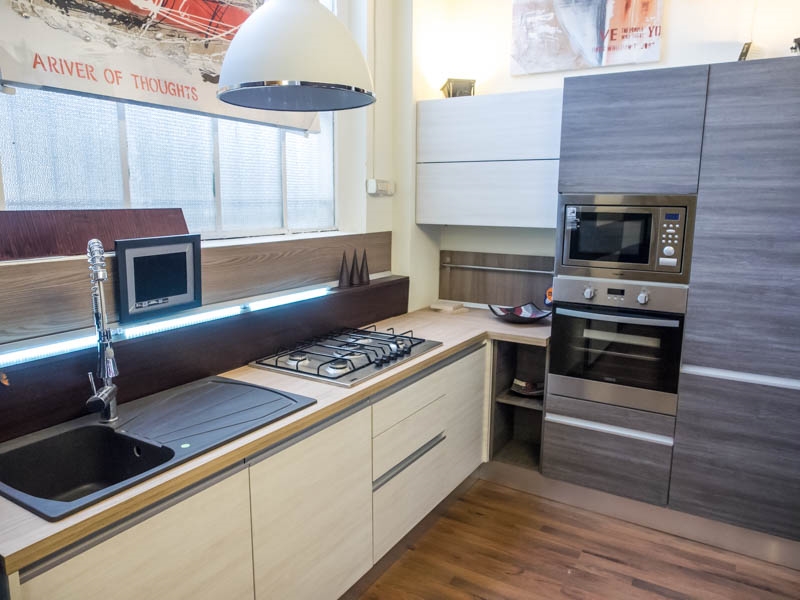 Cucina moderna angolare: bagno design arredo cucina moderna ... Pensili cucina mercatone uno