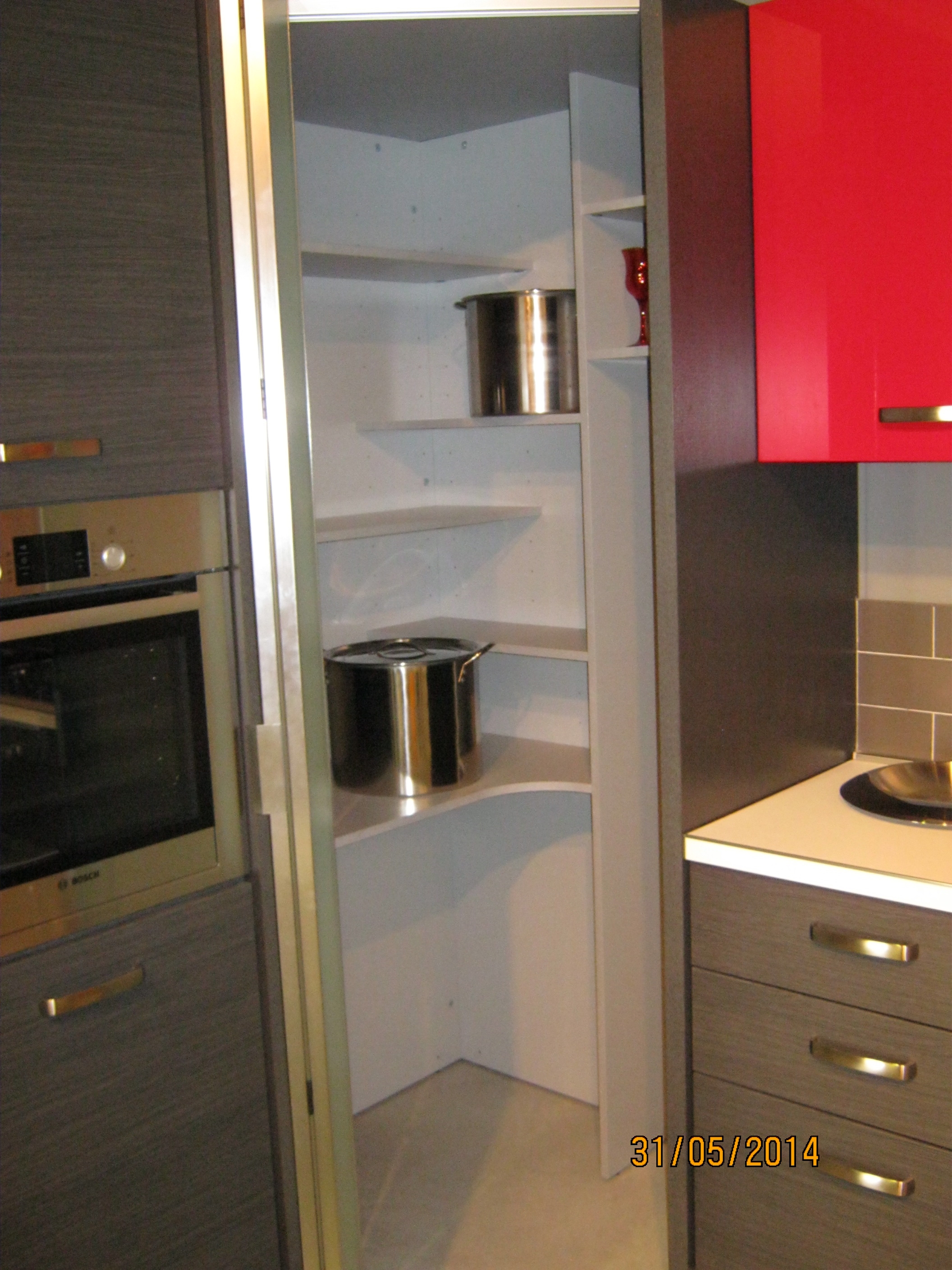 Dispensa cucina a muro : dispensa cucina angolare. dispensa cucina ...