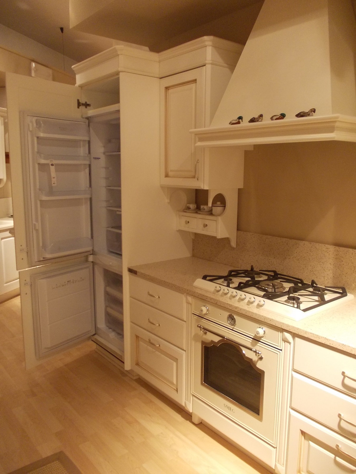 Cucine con finestra sul lavello: consigli disposizione cucina ...