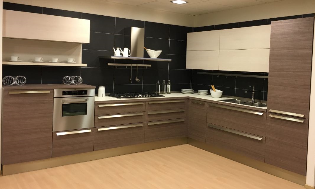 Cucina con ante decorativo modello ethica di veneta cucine in ...