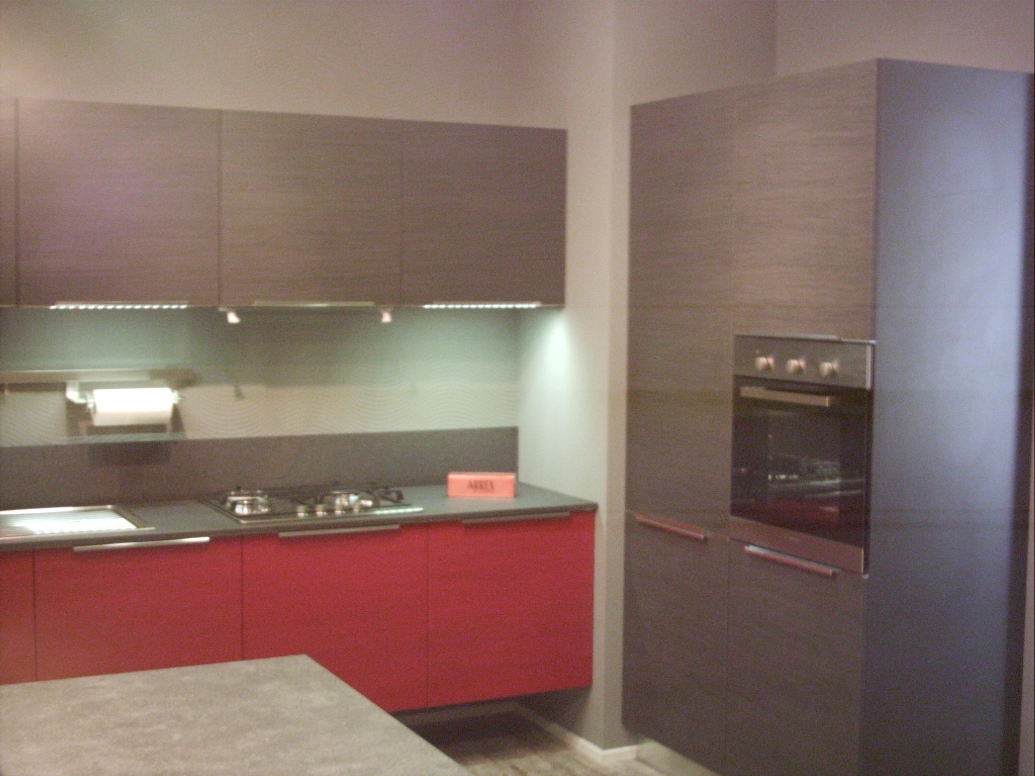 Parete cucina rossa ~ canlic for .