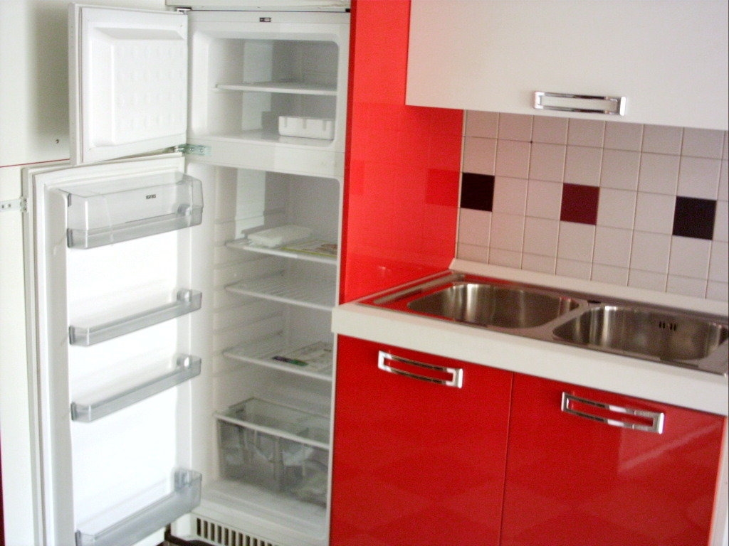 Pareti divisorie vetro cucinacolore pareti cucina wengè : pareti ...