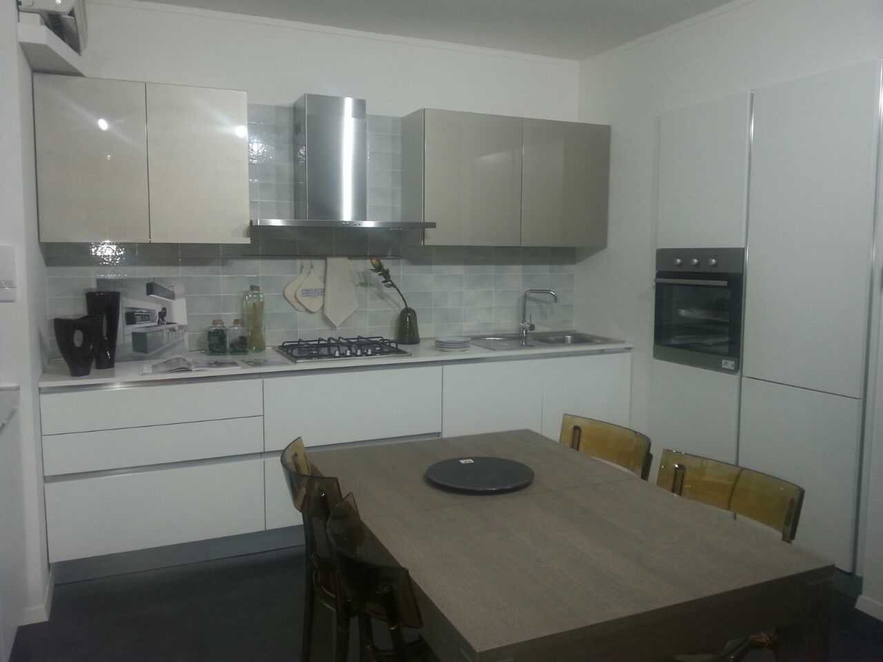Top cucine in granito: piani in marmo e granito per cucine. top e ... Cucina stile paris bianca