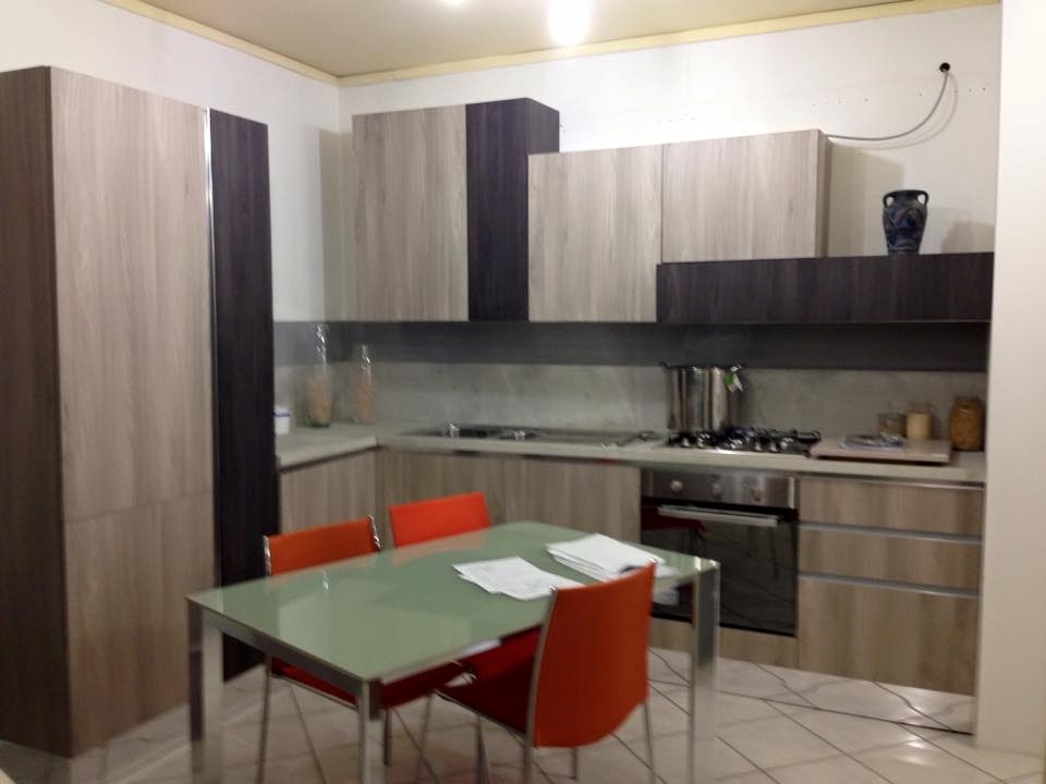 Cucina Lineare Bianca E Wenge ~ La Migliore Scelta di Casa e ... Cucina Lineare Bianca E Wenge ~ La Migliore Scelta di Casa e ...