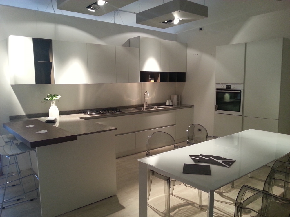 Cucine ikea angolari: genova, italia: mobili e arredamento > altro ... Cucina moderna angolare con penisola