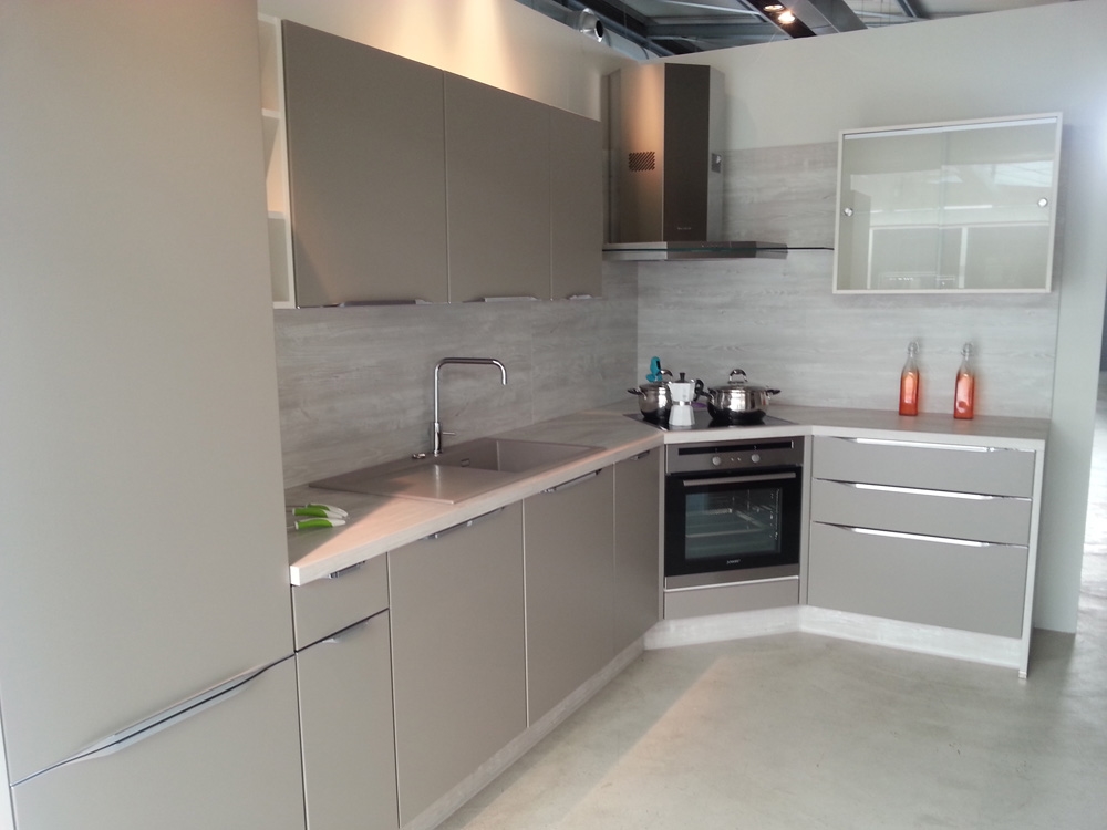 Zanotto cucina grigia opaca scontato del 62 % cucine a prezzi ... Cucine moderne a angolo