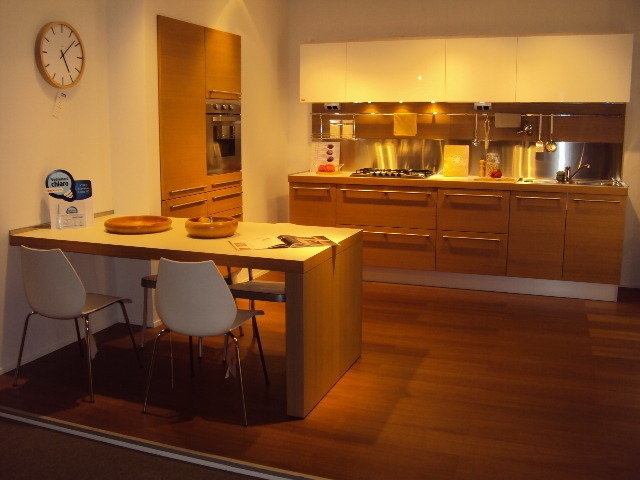 Cucina top laminato sistema 901: cucina con piano in laminato ... Top laminato postformato rovere grigio