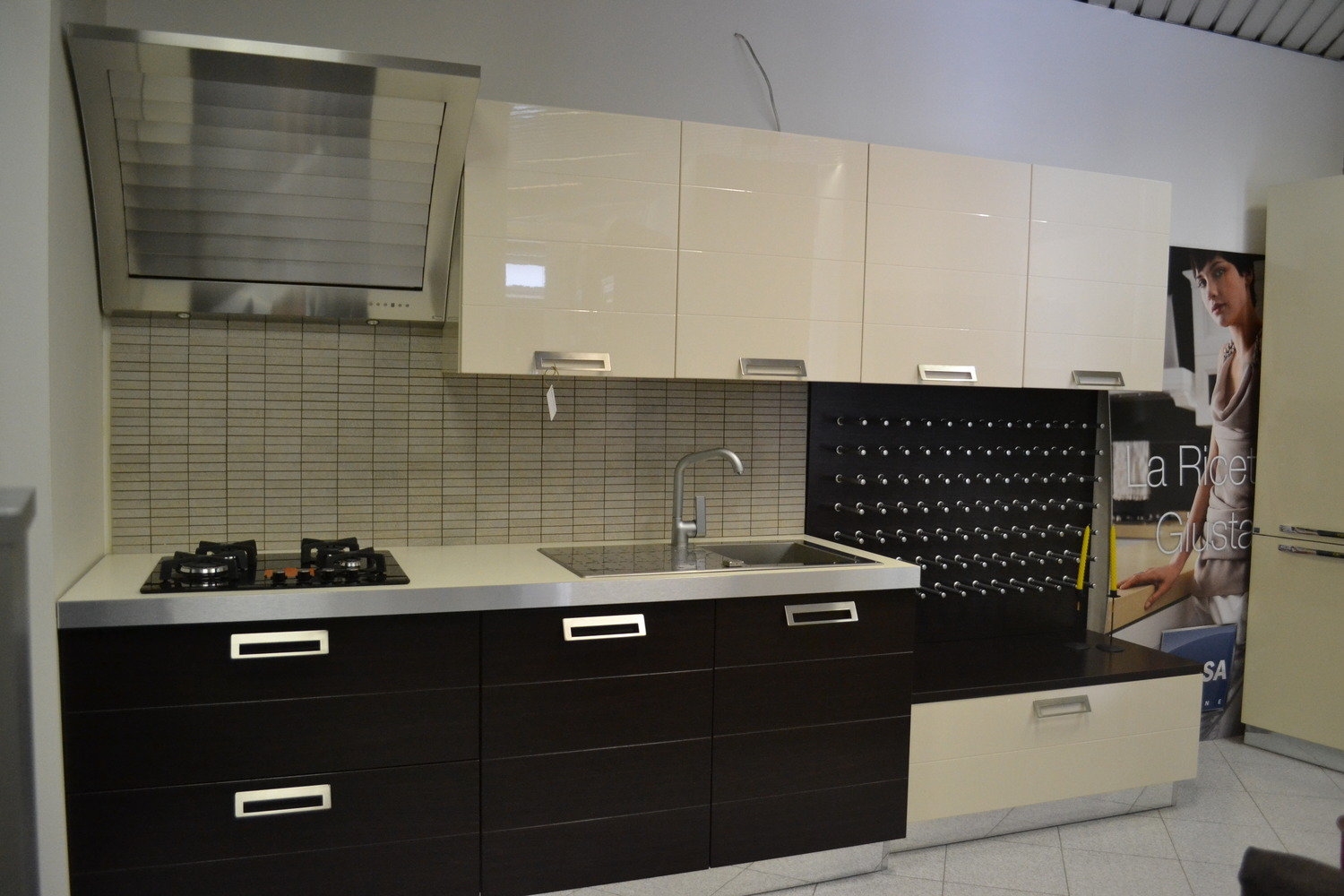 Polimerico O Laminato cucina stosa ante polimerico cucine a prezzi scontati Polimerico O Laminato cucina stosa ante polimerico cucine a prezzi scontati