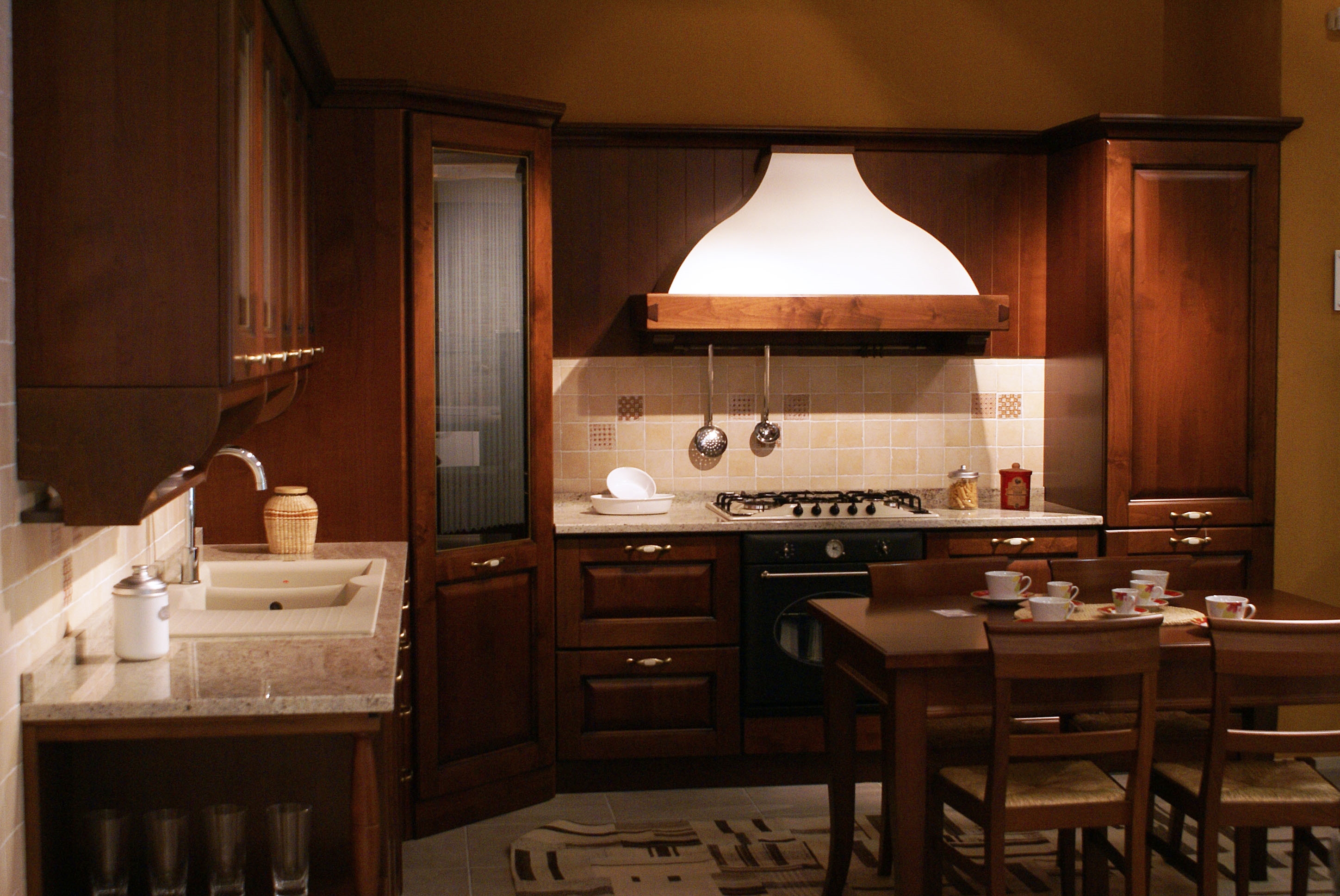 Tavolo cucina allungabile anticato ~ canlic for .