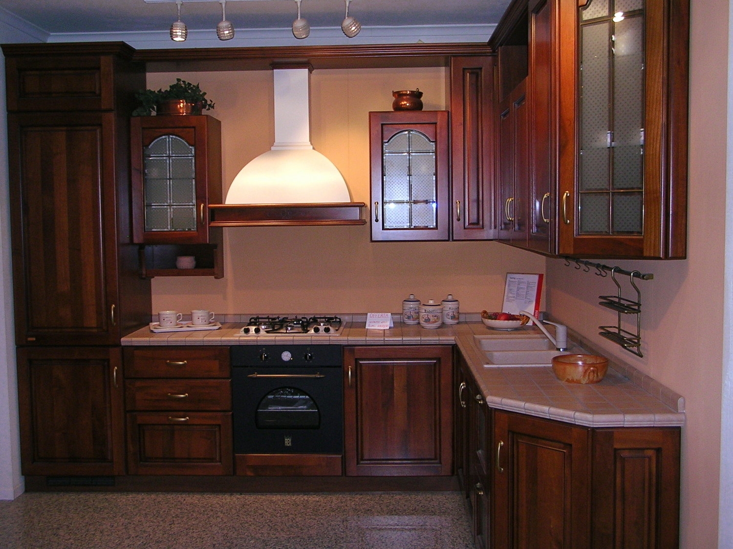 Soggiorno ad angolo roma : soggiorno con cucina a vista. soggiorno ...