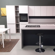 Cucina con penisola mod. Strip by Snaidero