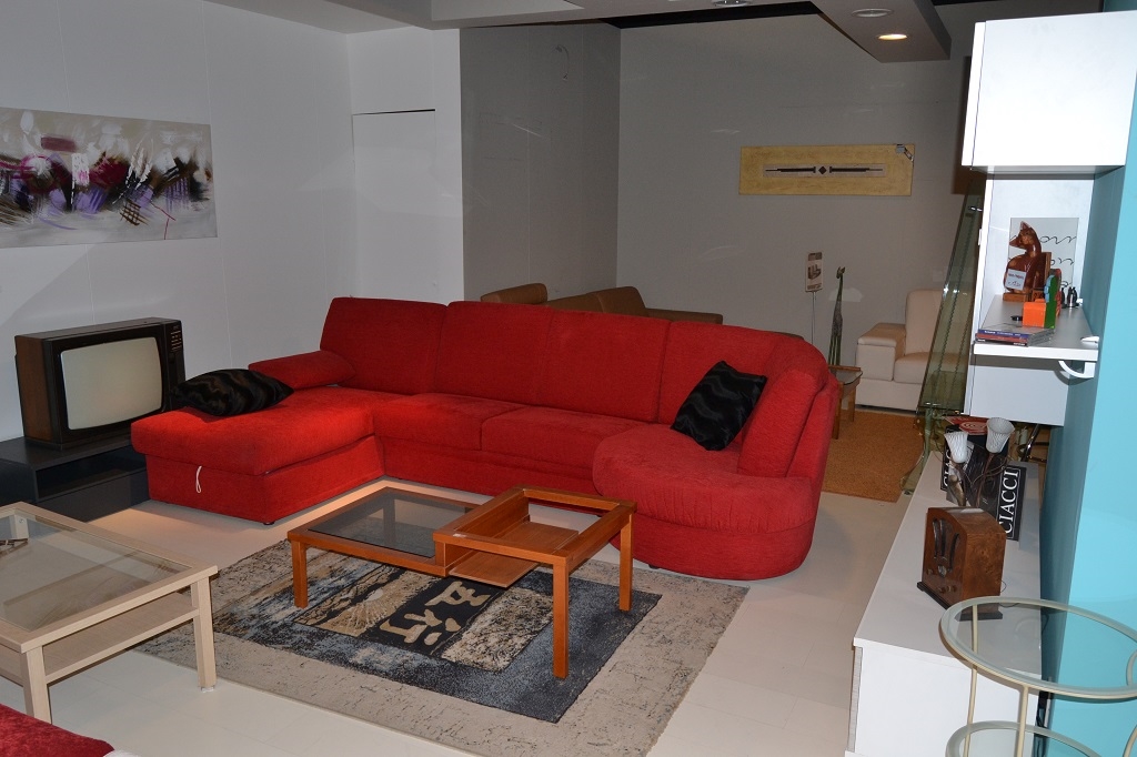 Divano letto ecopelle rosso ~ avienix.com for . Divano anni 60 rosso