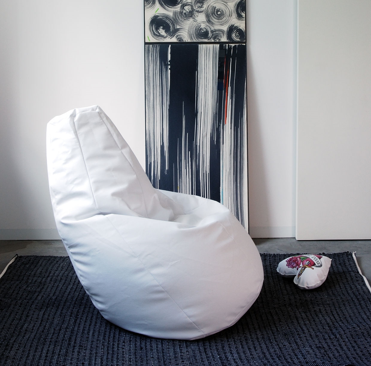Pouf letto ikea costo: catalogo ikea arredamento vintage. pouf e ... Poltrone design bianche e argento stile barocco