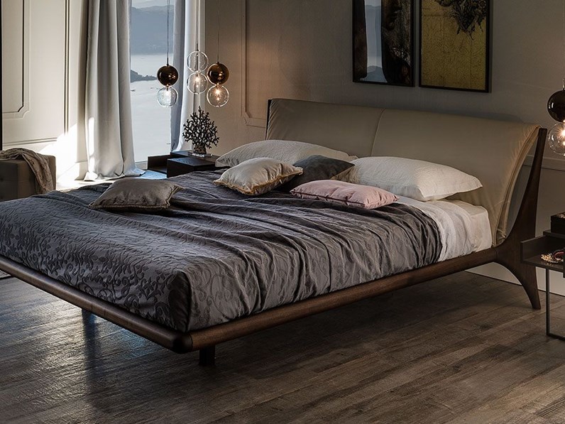 Letto matrimoniale con giroletto Nelson Cattelan italia a prezzo ribassato