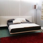 Letto Berry ecopelle tortora design V&Nice - Twils Letto Filo XL by Pianca ecopelle bianco