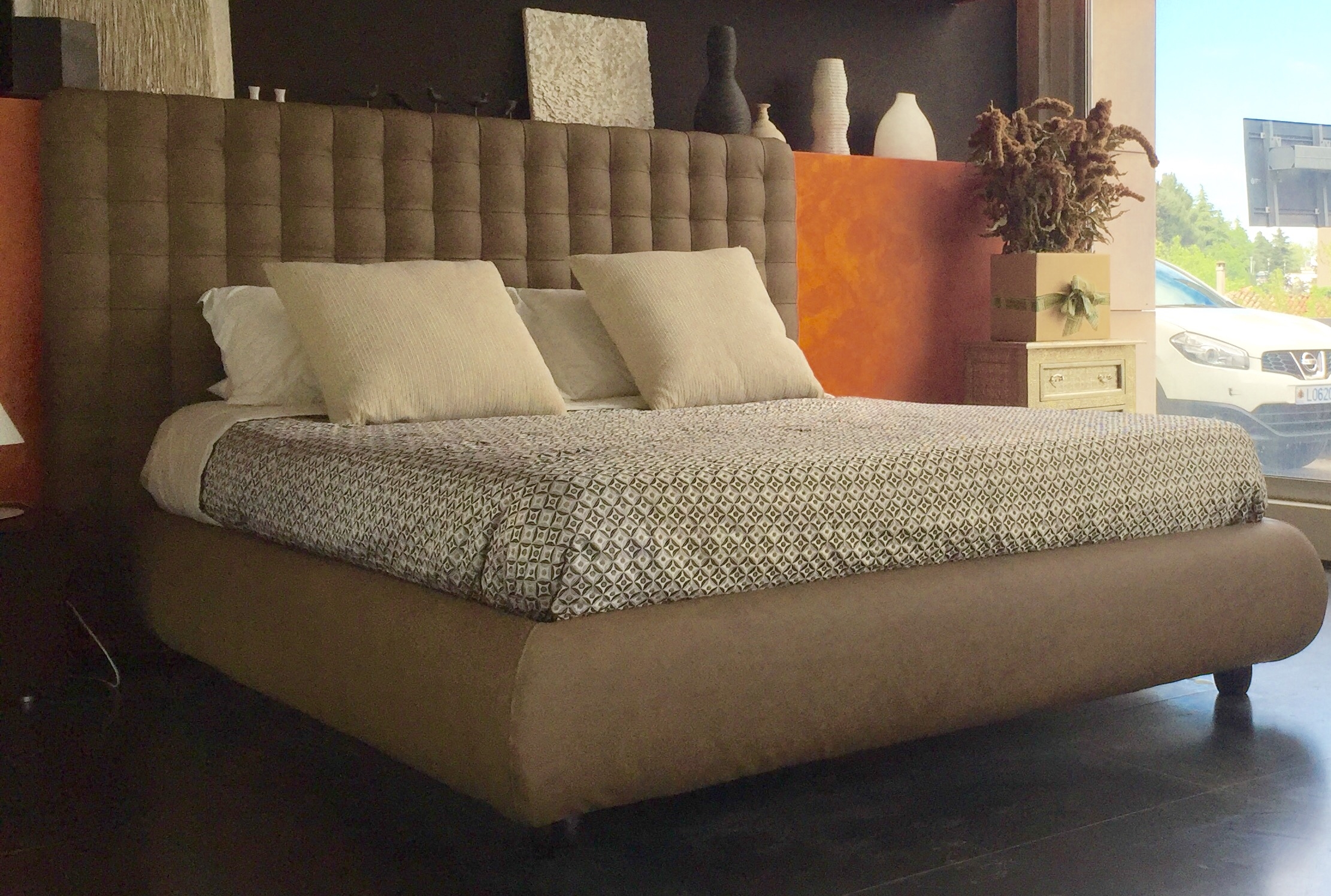 Letto viola le fablier: parete soggiorno moderna ikea mobili per ...