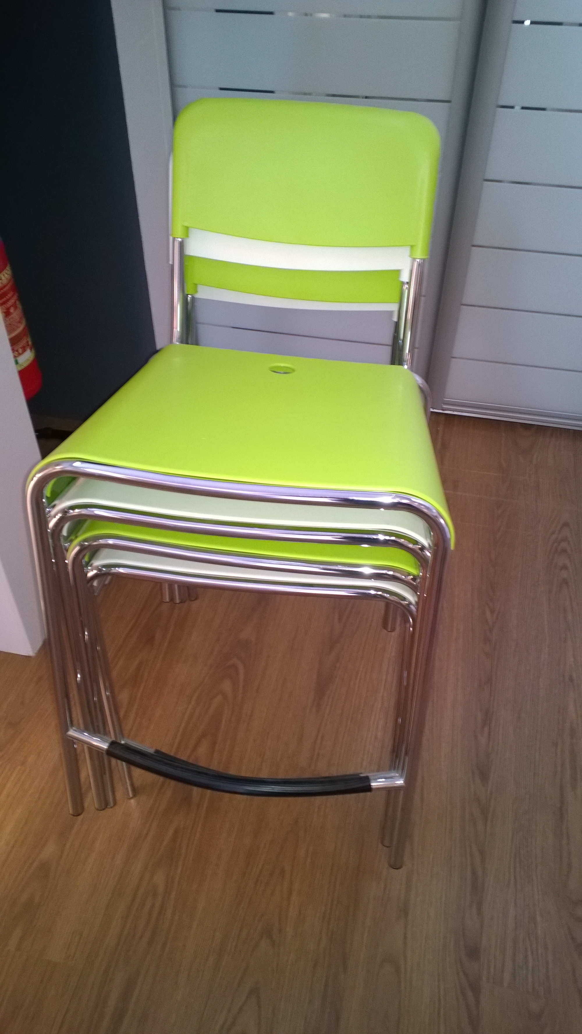 Sgabelli Calligaris Prezzi sgabello calligaris promozione sedie a prezzi scontati Sgabelli Calligaris Prezzi sgabello calligaris promozione sedie a prezzi scontati