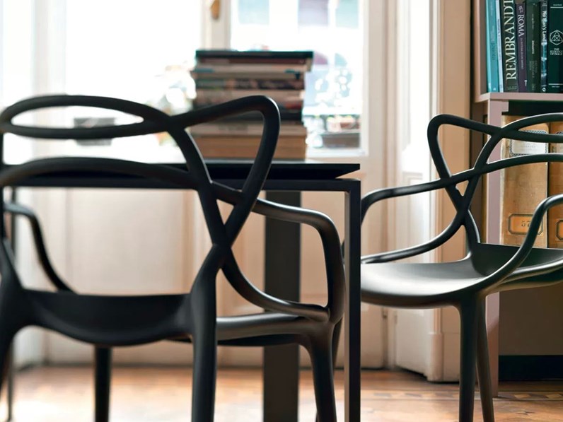 Sedia impilabile Master Kartell a prezzo scontato