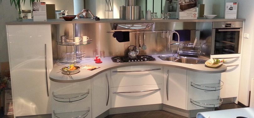 Outlet arredamento: cucine, divani, mobili, camere e bagno