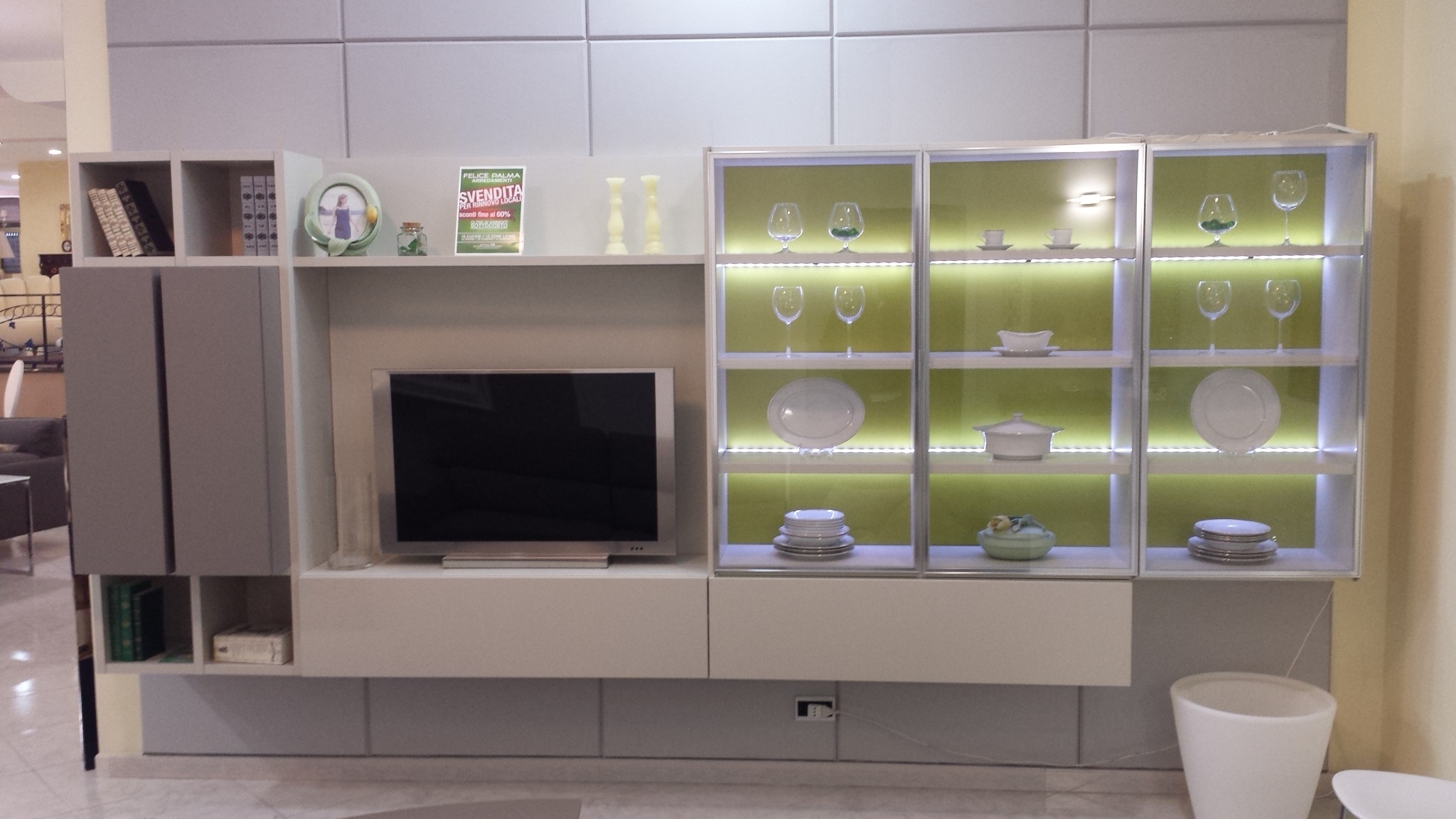 Parete attrezzata bagno ~ avienix.com for .