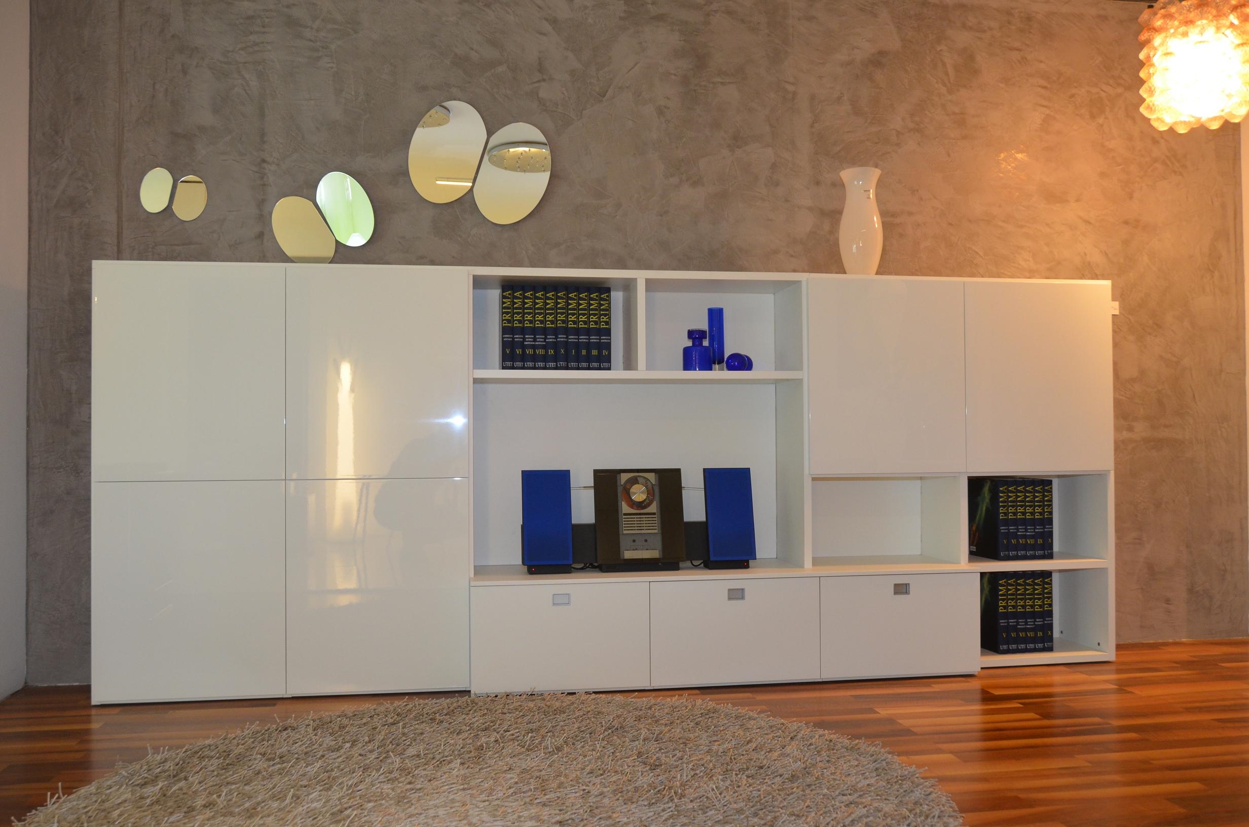 Arredamento soggiorno moderno bianco : arredamento bagno country ...