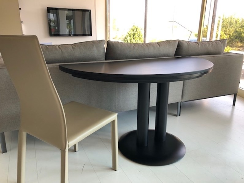 tavolo allungabile cassina