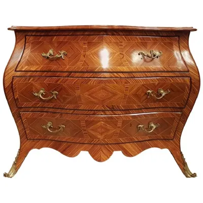 Mobile di Antiquariato Artigianale Cassettone luigi xv A PREZZO RIBASSATO