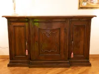 Credenza in noce con un ribasso esclusivo