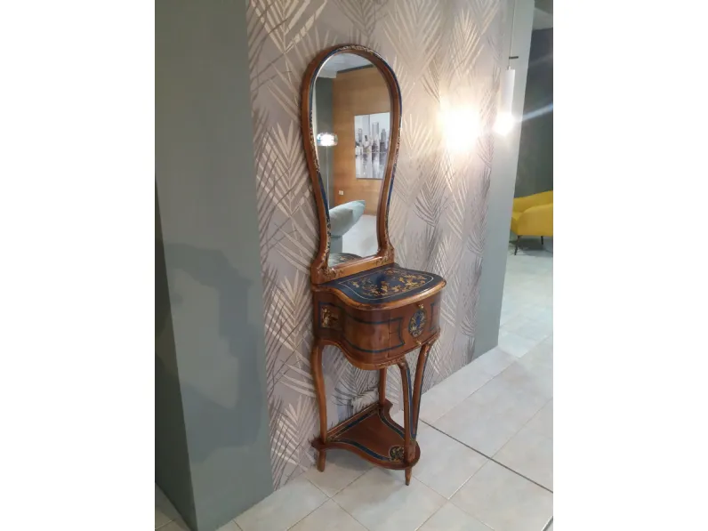 Mobile di Antiquariato in stile rinascimentale con uno sconto del 53%