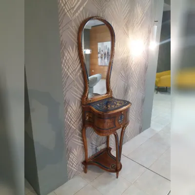 Mobile di Antiquariato in stile rinascimentale con uno sconto del 53%