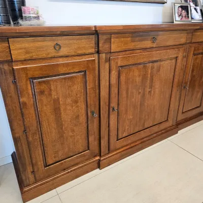 Credenza d'epoca in legno a prezzo Outlet