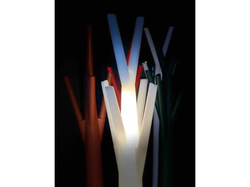Appendiabiti modello Tree light di Bonaldo a prezzo scontato