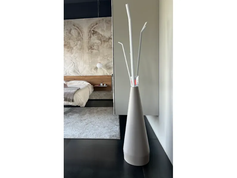 Eclettico appendiabiti Kadou Bonaldo a PREZZI OUTLET