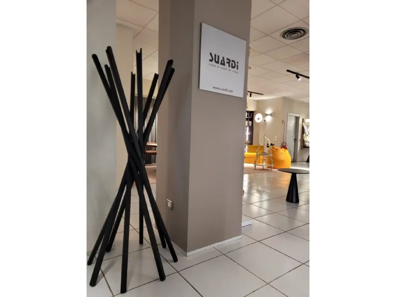 Appendiabiti design modello Sciangai di Zanotta con sconto del 40%