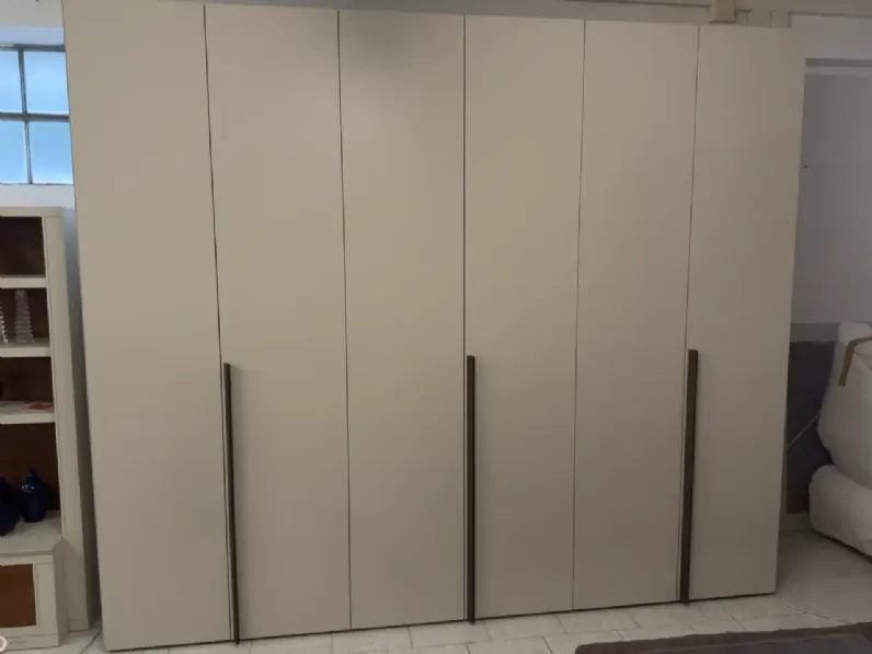 ARMADIO Alfa di Novamobili in OFFERTA OUTLET