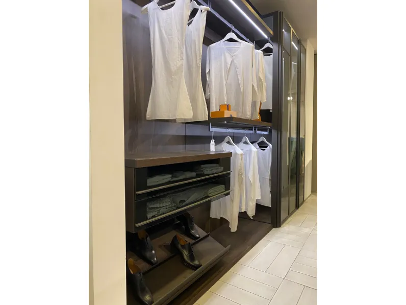 Armadio Antares di Mercantini in OFFERTA OUTLET. Scopri l'eccezionale qualit!