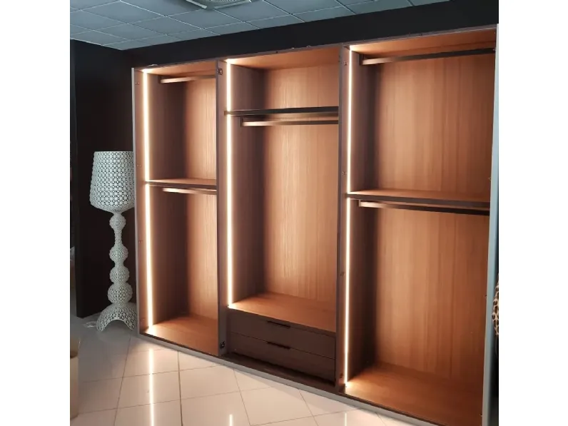 Armadio Armadio al centimetro Lema a sei ante in Offerta Outlet