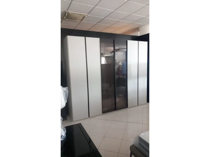 Armadio al centimetro Lema a sei ante in Offerta Outlet