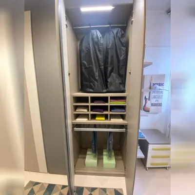 Armadio moderno Terna�Orme�con uno sconto imperdibile