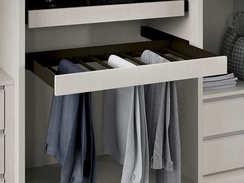 Armadio Ardeco realizzato in laccato opaco di Mobil spa scontato -35%