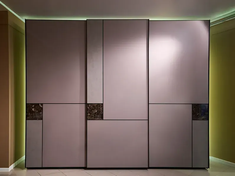 Armadio in laccato opaco Butterfly yves a marchio Benedetti scontato -60%