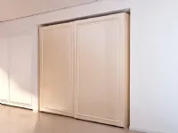 Armadio di Benedetti modello Vele in laccato opaco con sconto -50%