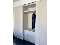 Armadio modello Breccia scorrevole di Sangiacomo in laminato materico 