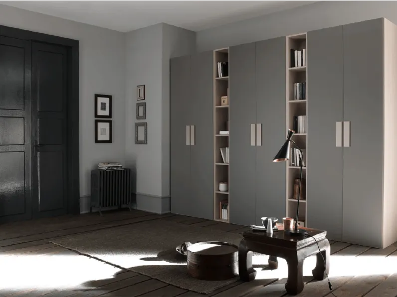 Armadio moderno Armadio a 6 ante con librerie mod.abaco in promo-sconto del 50% di Gierre mobili a PREZZO OUTLET -49%