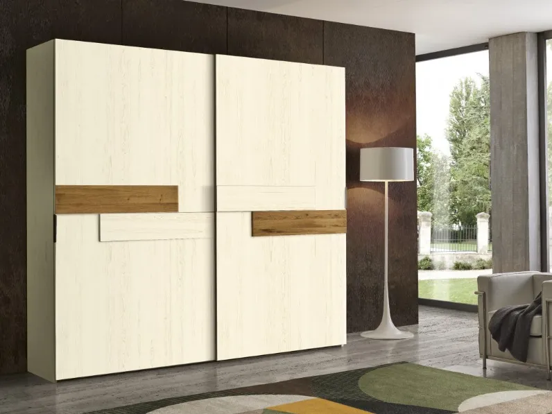 Armadio Armadio art 4008 a realizzato in legno di Artigianale scontato -40%