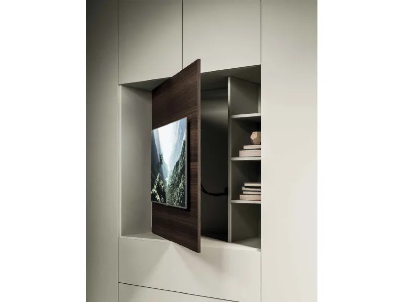 AMARANTA Sedia ufficio girevole in cuoio con ruote By ENRICO PELLIZZONI | design Giuliano